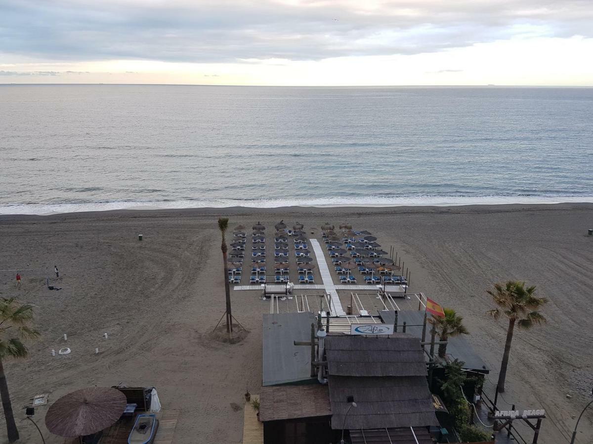 Apartamento Aguamarina 4B Primera Linea De Playa Estepona Extérieur photo